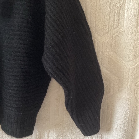 NWT Nordstrom Cropped Turtleneck Sweater - Picture 4 of 10